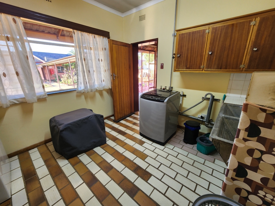 4 Bedroom Property for Sale in Riebeeckstad Free State